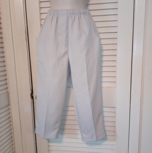 SIZE 4P ALLISON DALEY CAPRIS - Picture 1 of 10